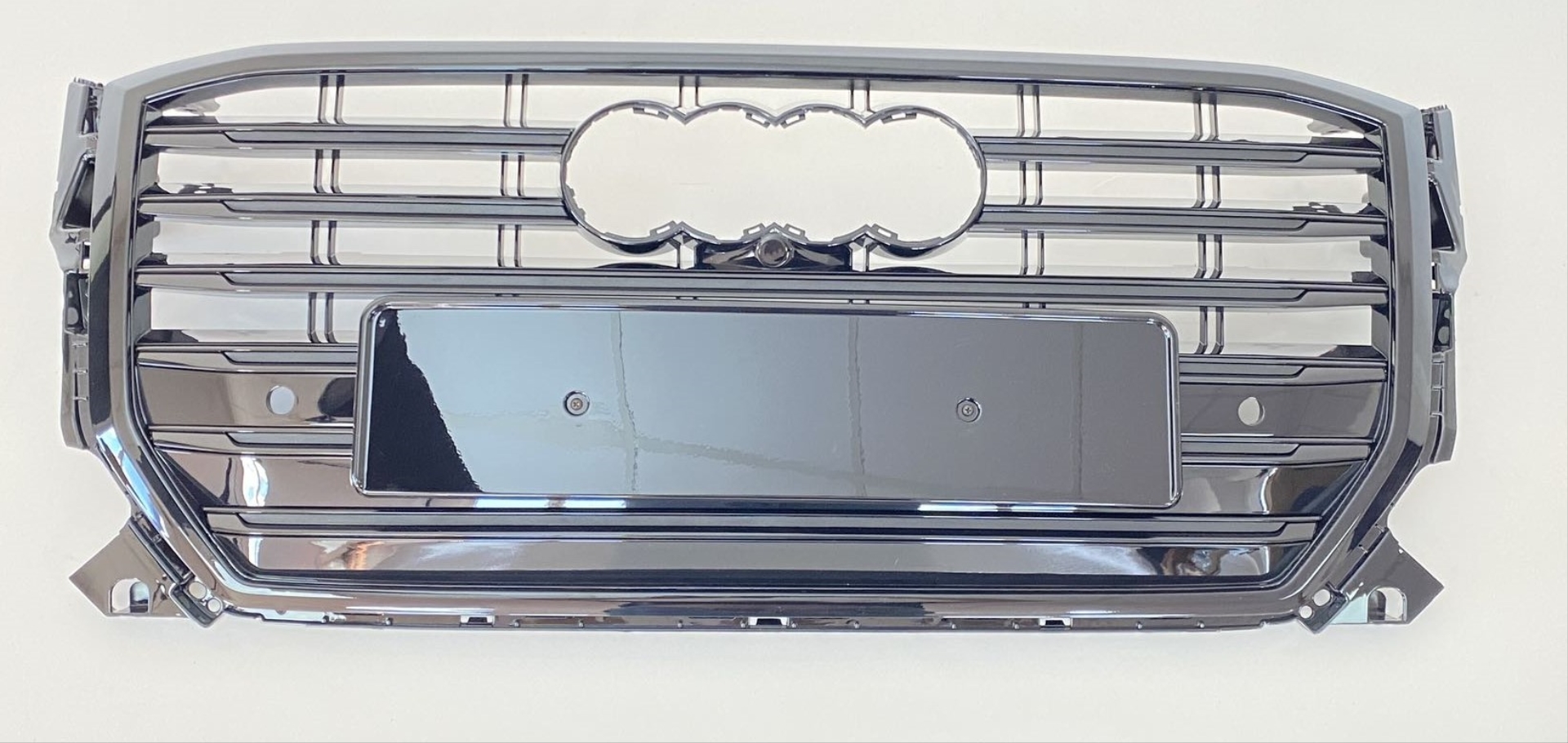  Q2 2016-2020  GRILLE  SQ2 BLACK 