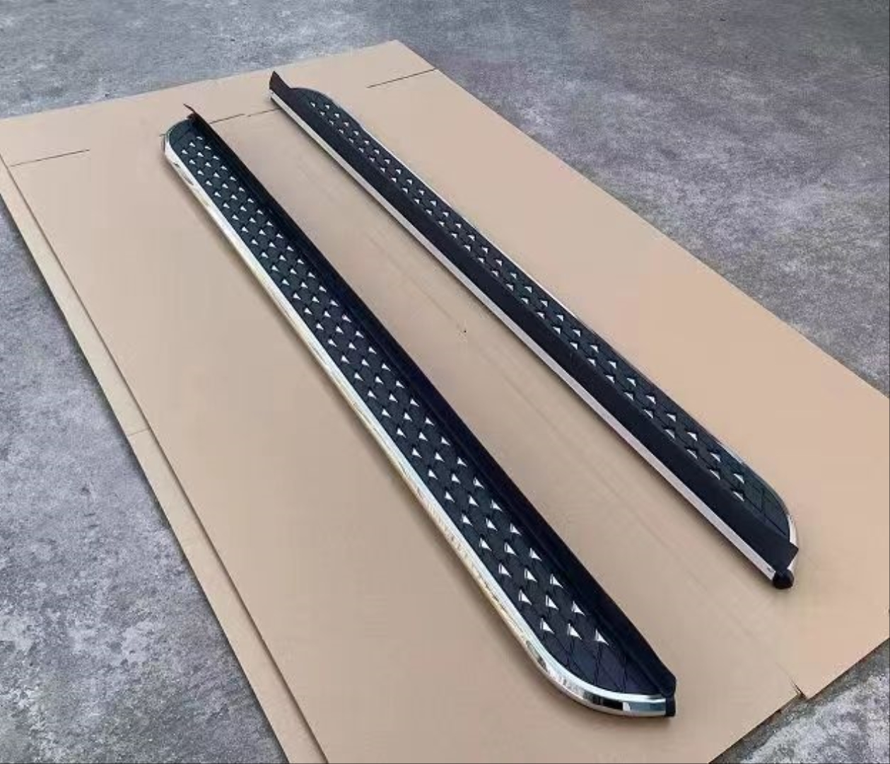 OMODA 5 UYUMLU YAN BASAMAK 