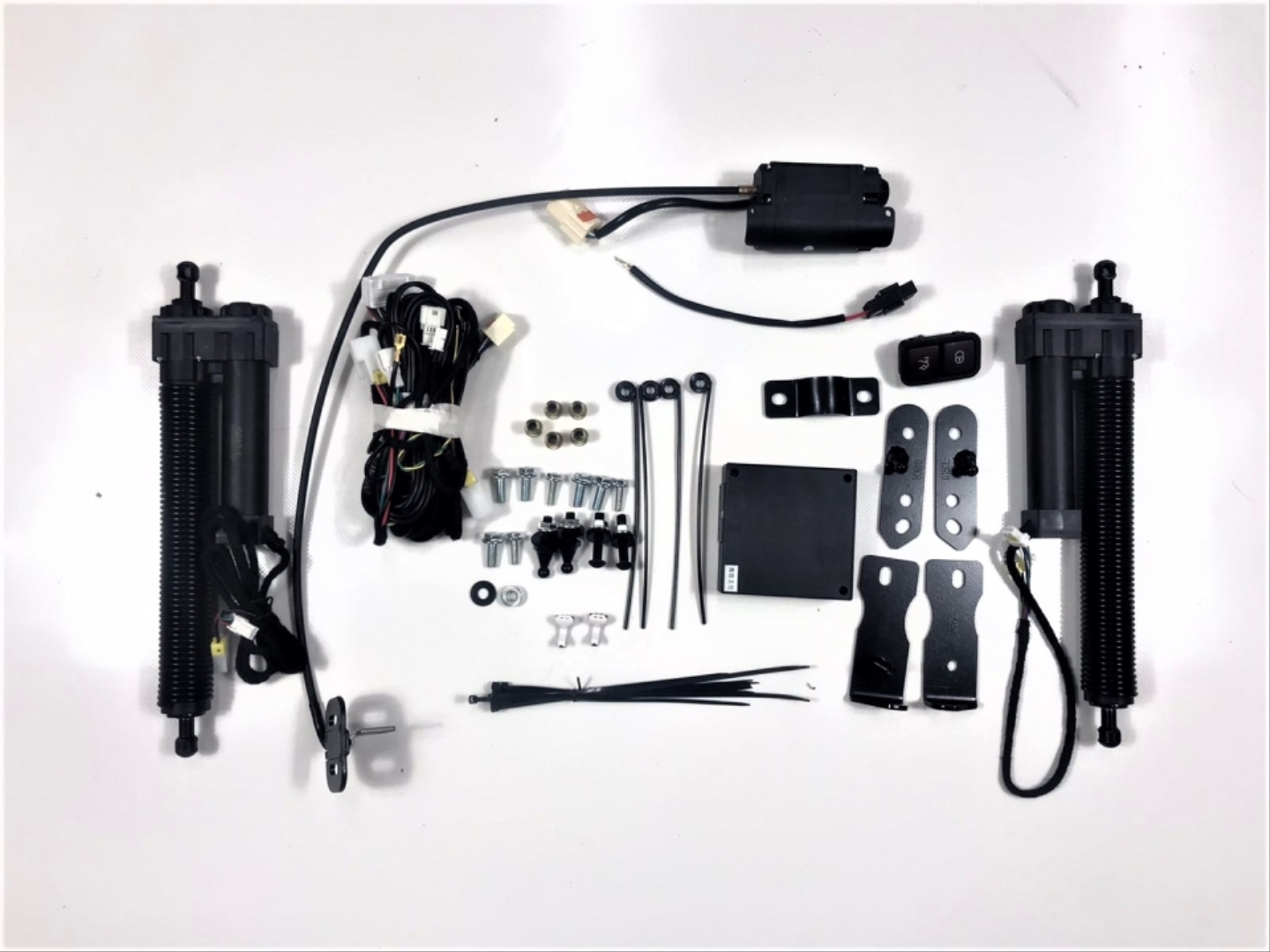  W213 E COUPE  ELECTRIC  TAILGATE (TRUNK)  17-21 