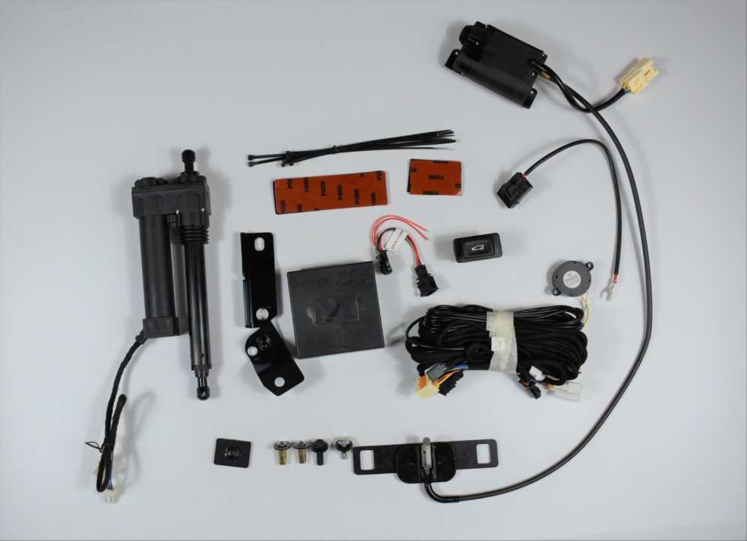  A3 SEDAN 2016-2019  ELECTRIC TAILGATE (AUTO TRUNK LIFTER) 