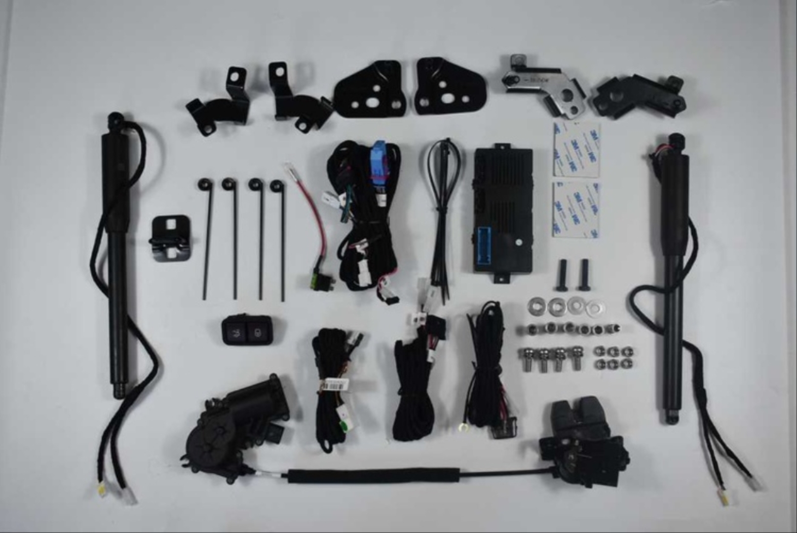 W177 A SERIES   SEDAN ELECTRIC TAILGATE (AUTO TRUNK LIFTER) 