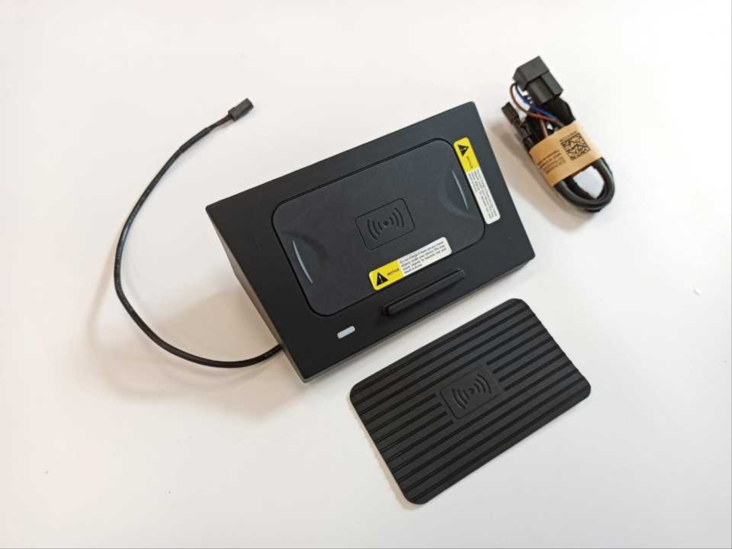  ELANTRA 2016-2019  WIRELESS CHARGE KIT 