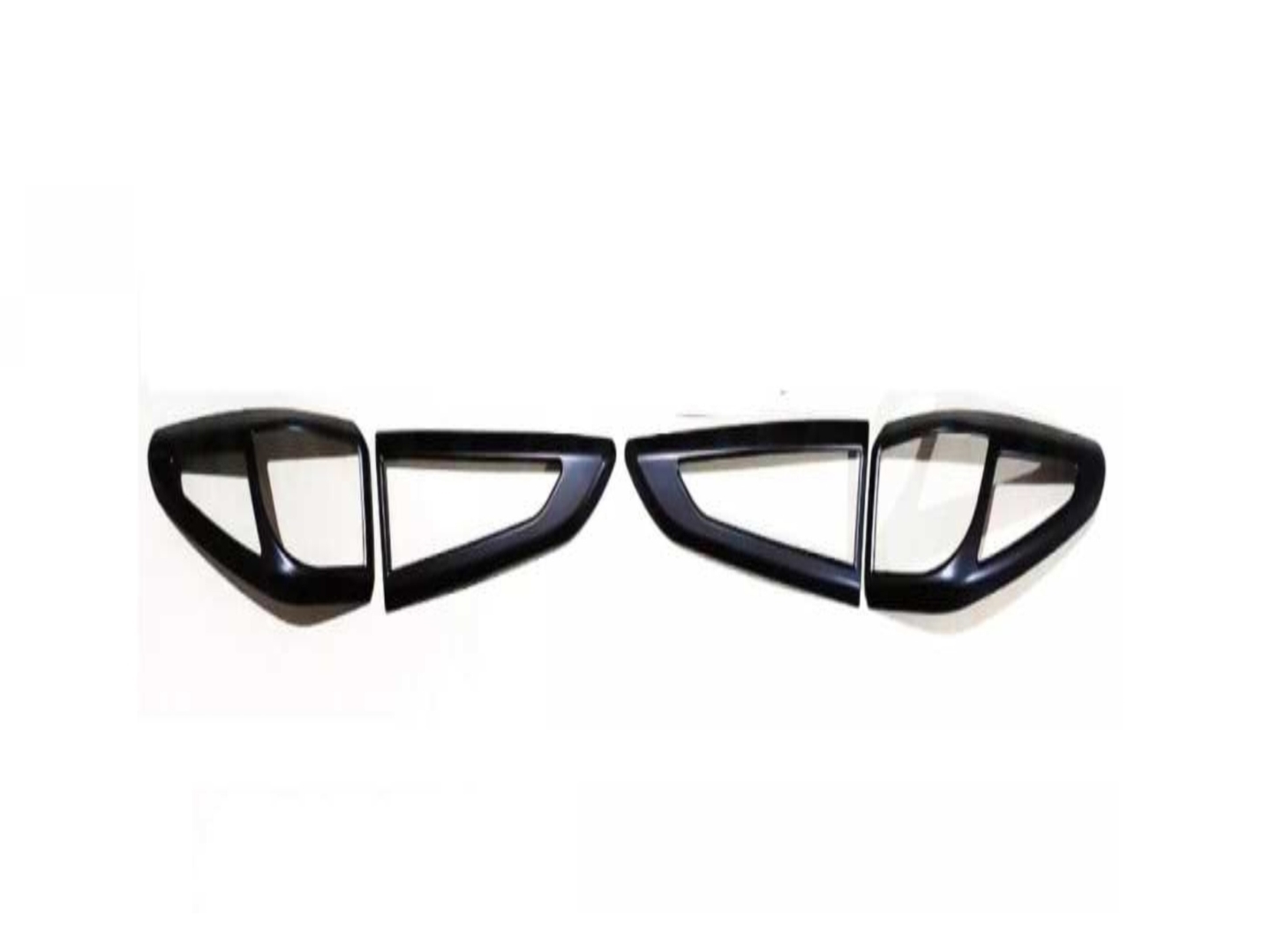  KONA  TAILLIGHT  TRIM COVER - GLOSS BLACK (BRIGHT BLACK) 