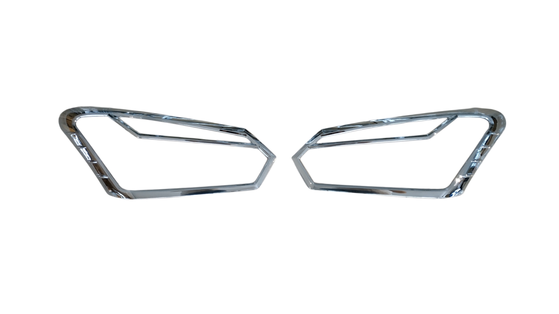  D-MAX  2018+ HEADLIGHT FRAME   TRIM COVER CHROME SIGNAL WIRE STYLE 