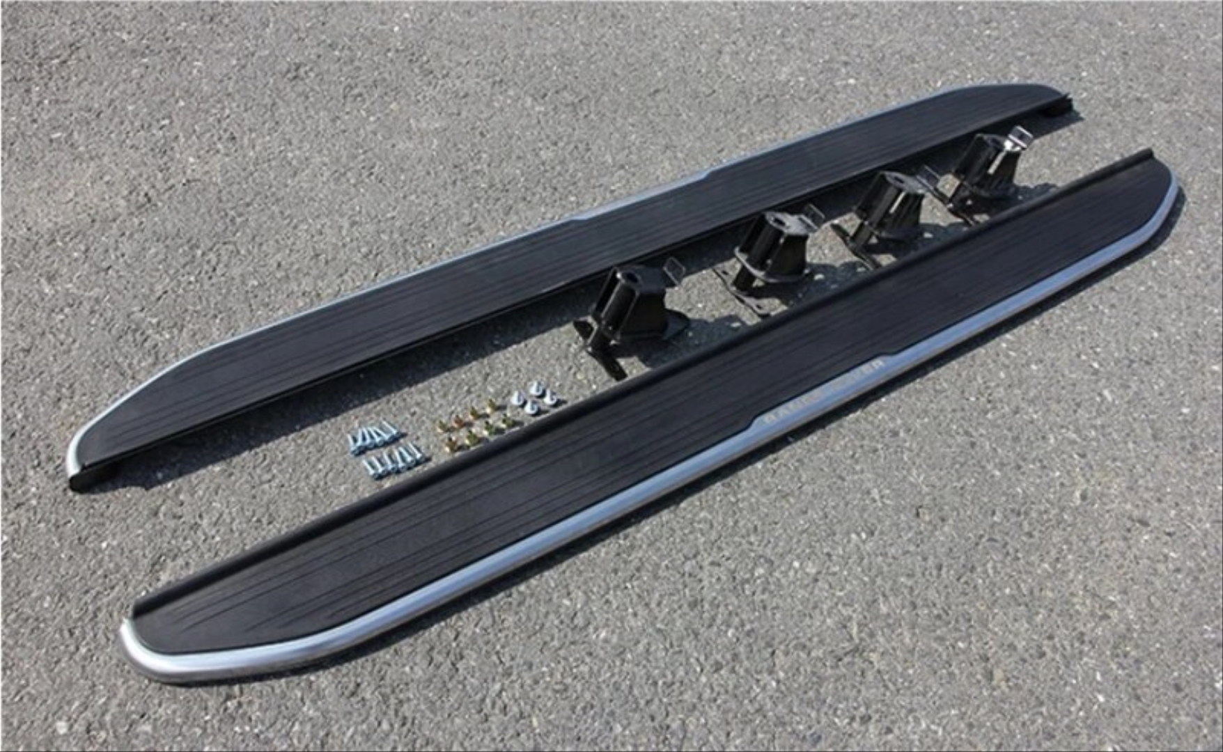 RR EVOQUE 2014+ SIDE STEPS  (Dynamic Spec) 