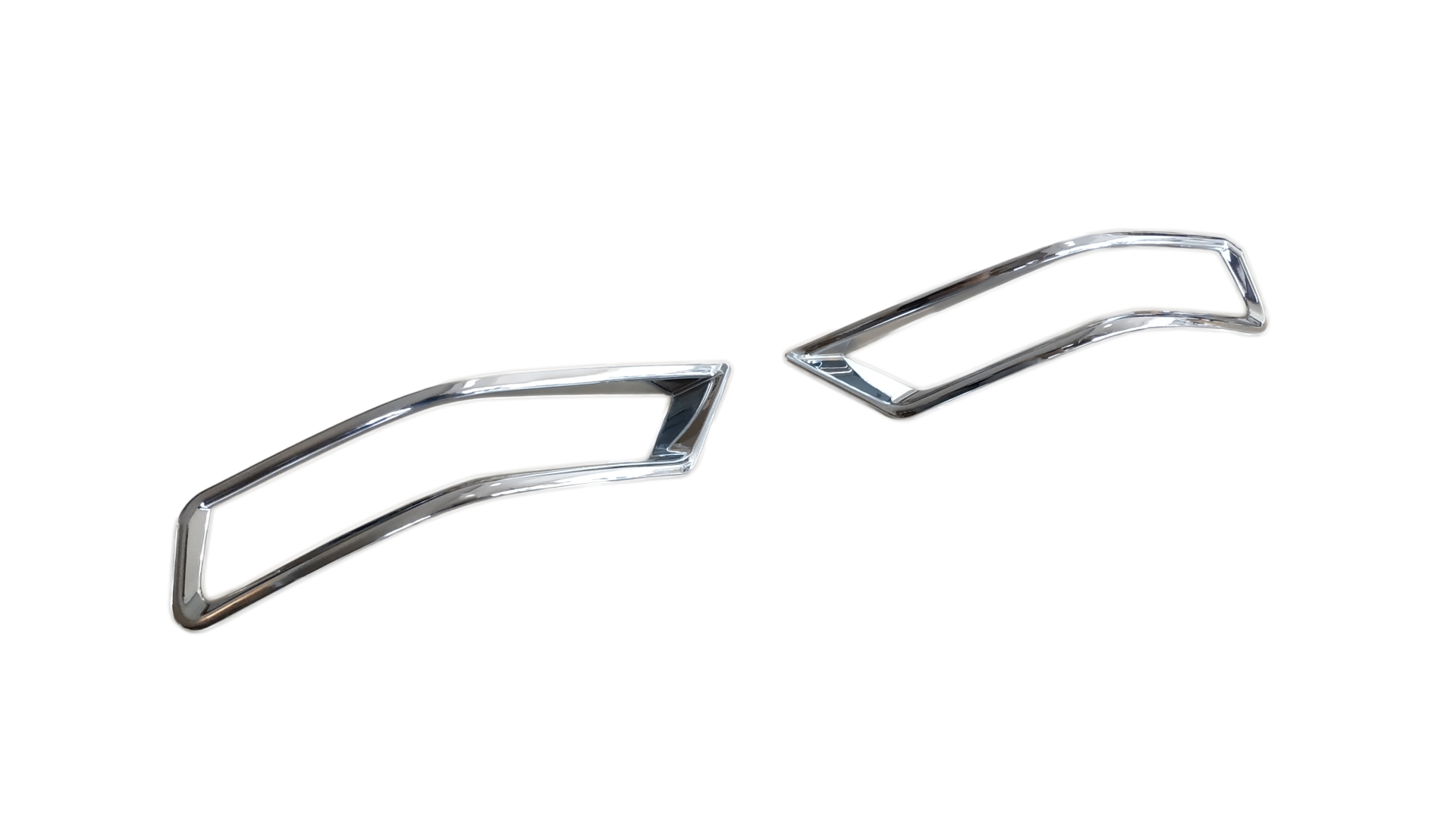  X-TRAIL 2014-2017  REAR FOG TRIM COVER CHROME