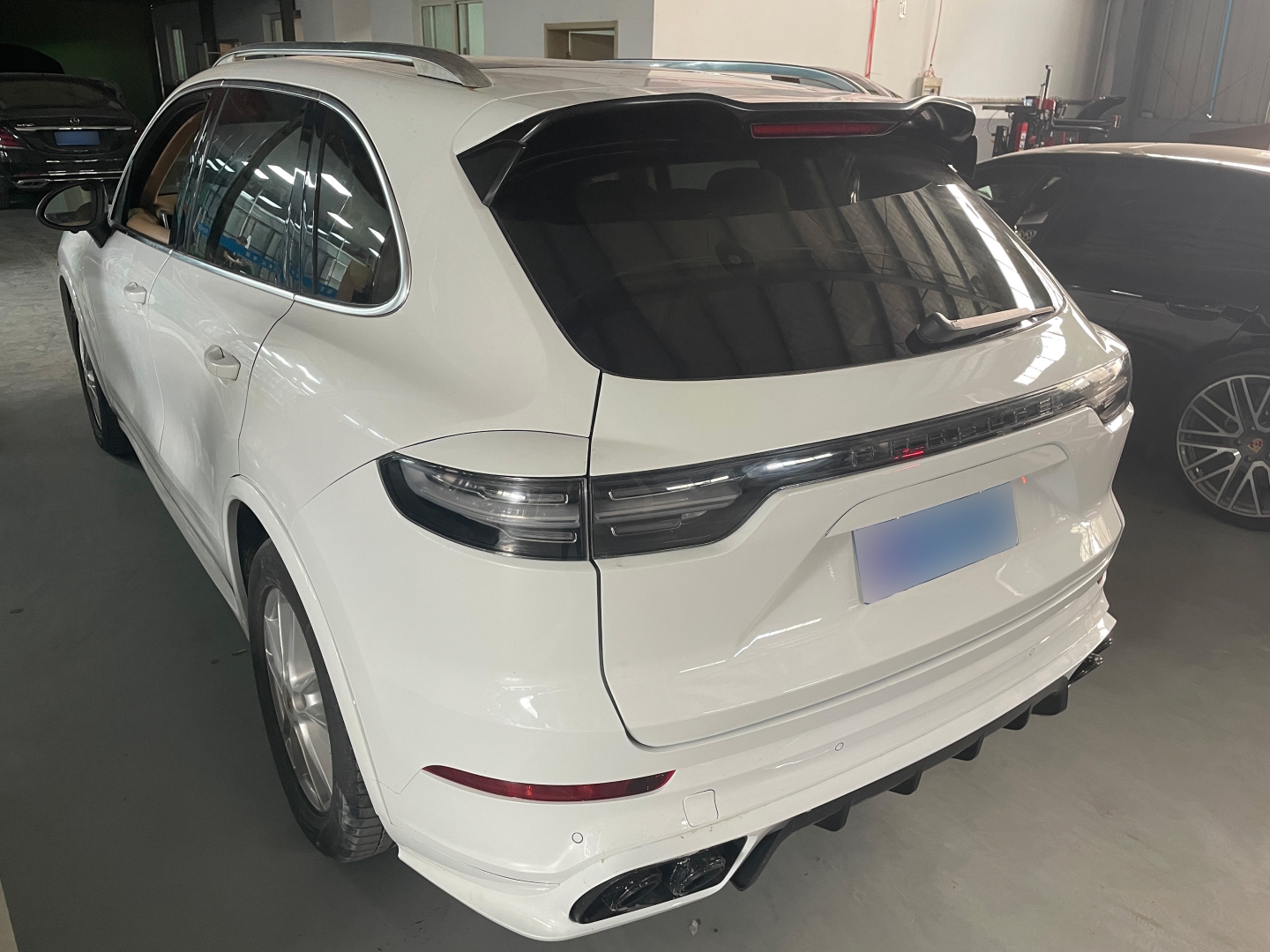 CAYENNE 2014-2018 IÇIN UYUMLU IÇIN 2019+ BAGAJ FACELIFT

