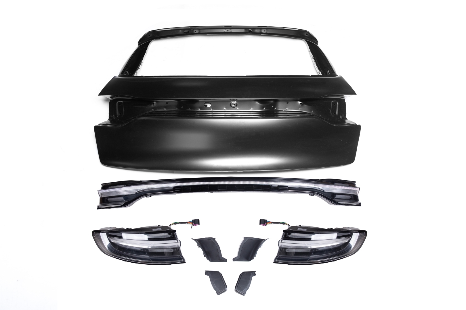  MACAN 2014-2018  TAILGATE (TRUNK)  VE LED TAILLIGHT 2018+ LOOKING  FACELIFT - SMOKE