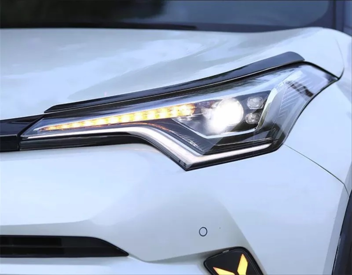  C-HR 2018+ WITH ANIMATION LED HEADLIGHT 